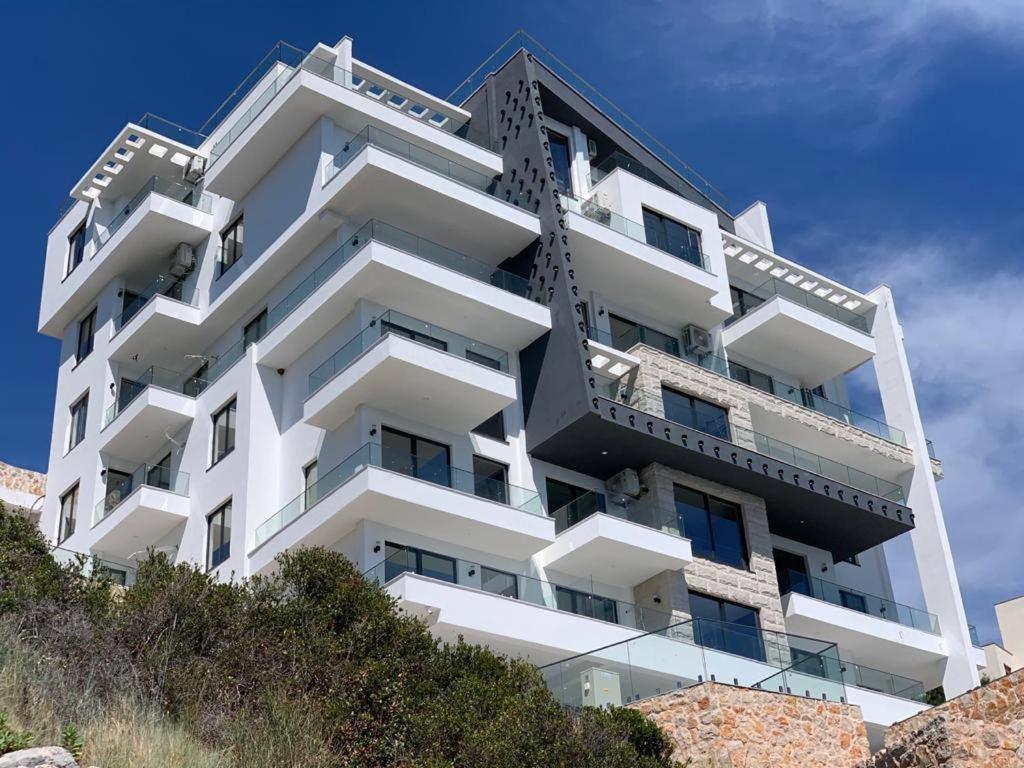 Lux Apartments Pinctada Dobra Voda Esterno foto